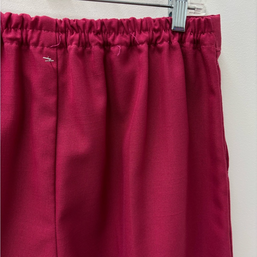 Vintage Handmade Fuchsia Short Set with Floral Buttons - Picture 6 of 11